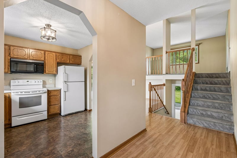 12158 Tulip St NW, Coon Rapids, MN 55433
