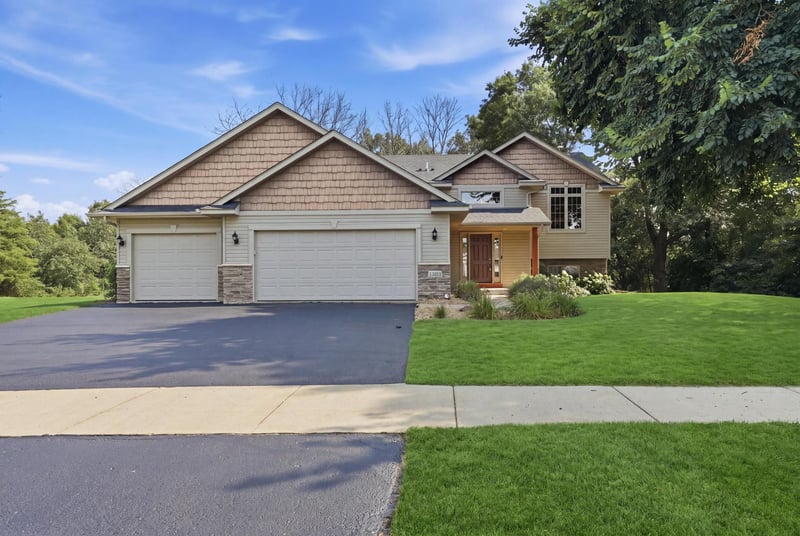 13203 Jefferson St, Becker, MN 55308