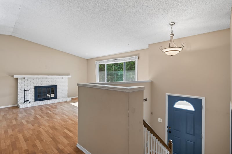 7631 Ontario Blvd, Eden Prairie, MN 55344