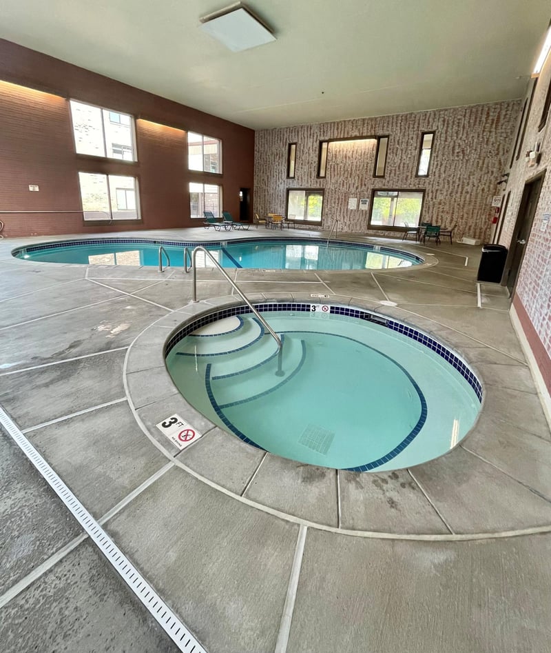 7500 Cahill Rd #311C, Edina, MN 55439