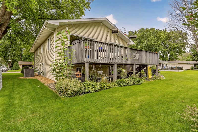 848 15th St SE, Owatonna, MN 55060