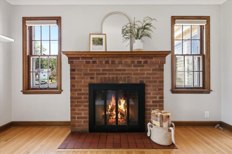 1721 Arlington Ave E, Saint Paul, MN 55106