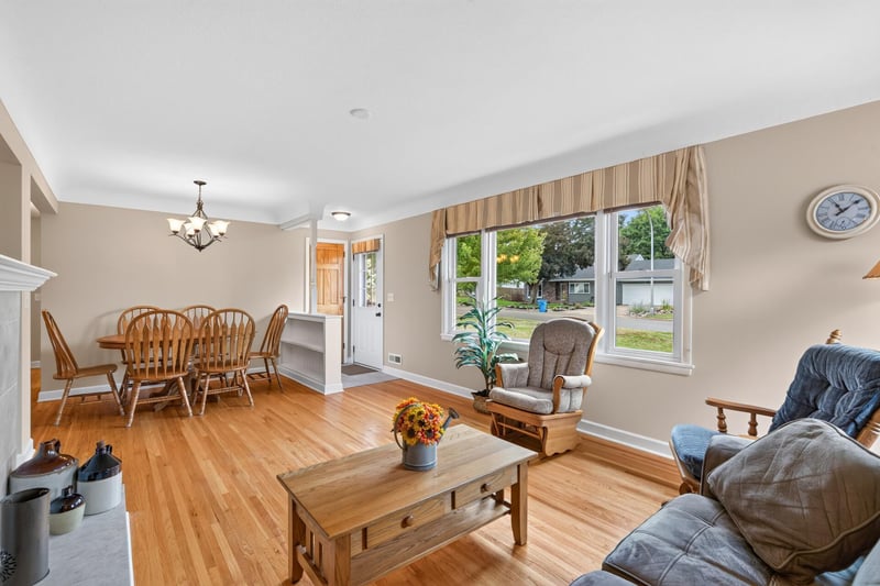 7614 Dupont Ave S, Richfield, MN 55423