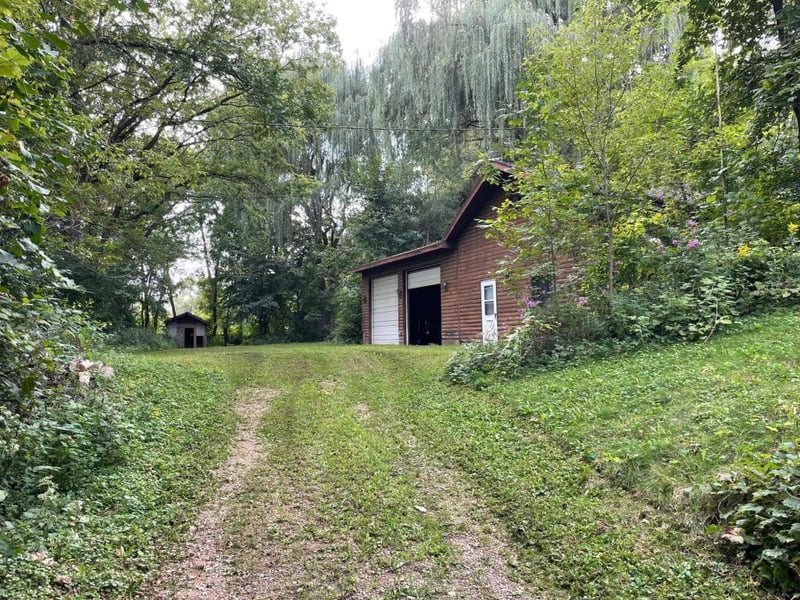 1200 Main St W, Carver, MN 55315