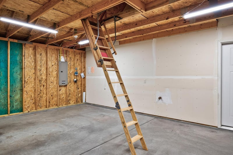 1012 Golden Way NW, Isanti, MN 55040