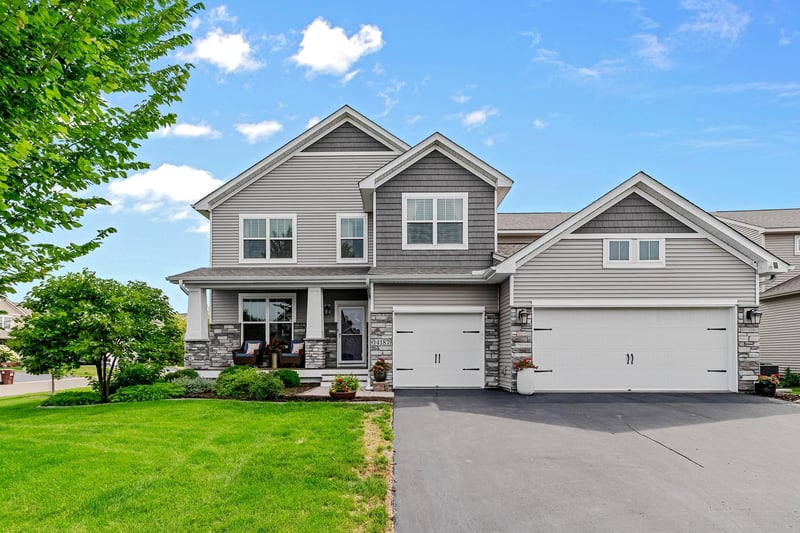 14187 Oneka Pw N, Hugo, MN 55038