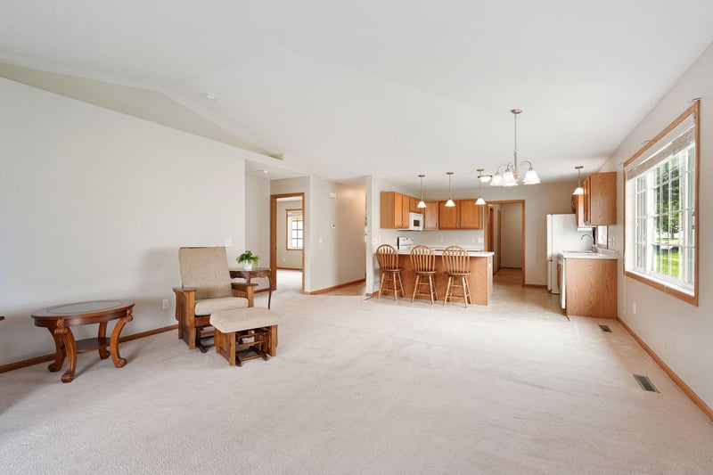 173 Cedar Cove Ln, Owatonna, MN 55060