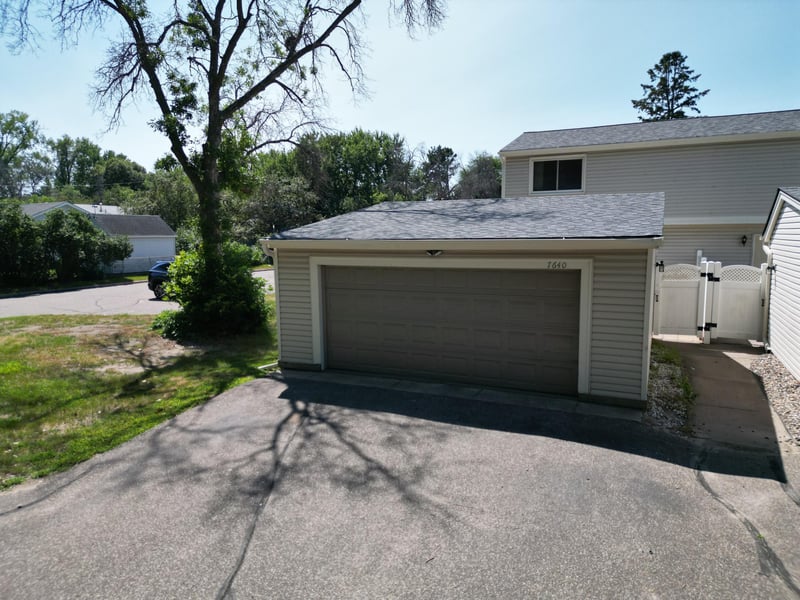 7640 Hampshire Ave N, Brooklyn Park, MN 55428