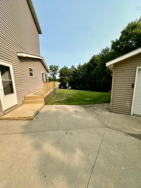 22273 Peterson Ln, Detroit Lakes, MN 56501