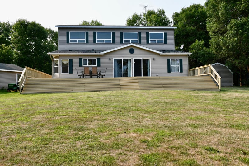 22273 Peterson Ln, Detroit Lakes, MN 56501