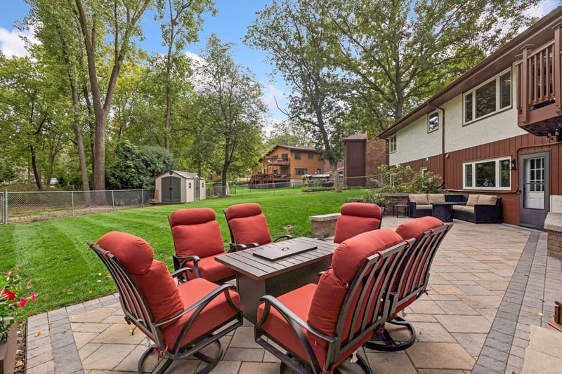 5505 W Danube Rd, Fridley, MN 55432