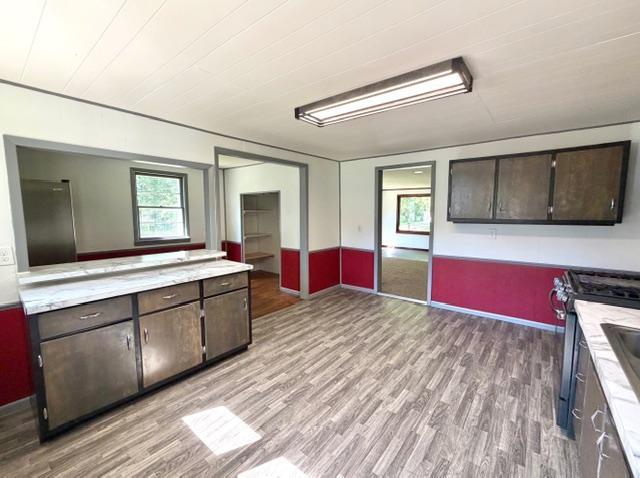 606 9th Ave SE, Roseau, MN 56751