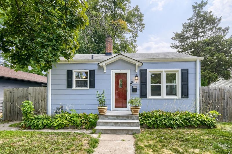 3912 Vera Cruz Ave N, Robbinsdale, MN 55422