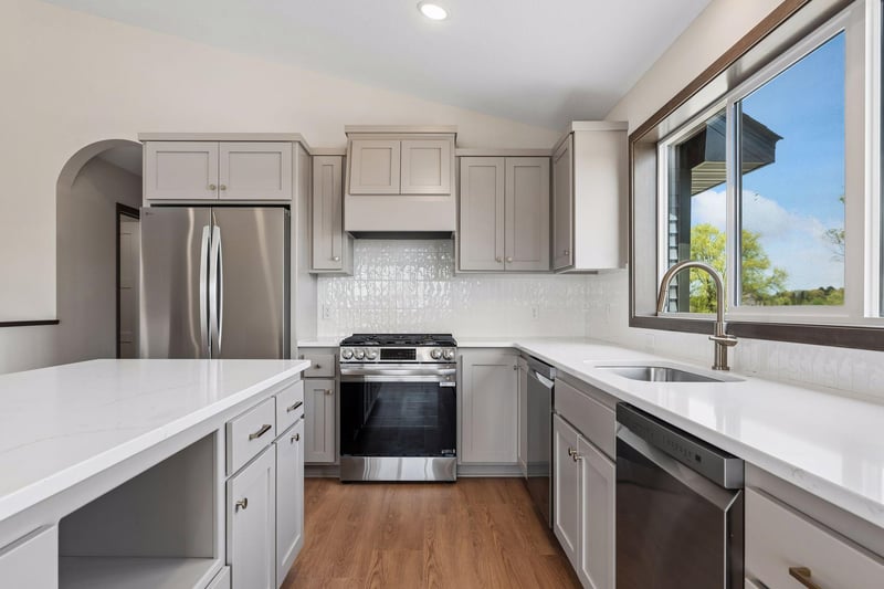22890 Zion Pw NW, Oak Grove, MN 55448