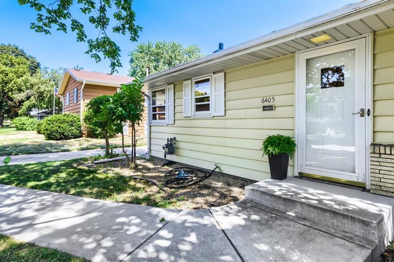 6405 Irving Ave S, Richfield, MN 55423