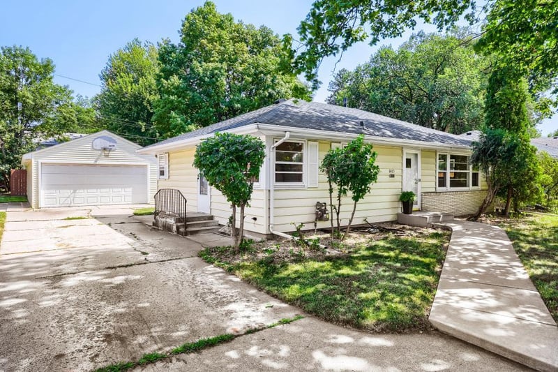 6405 Irving Ave S, Richfield, MN 55423