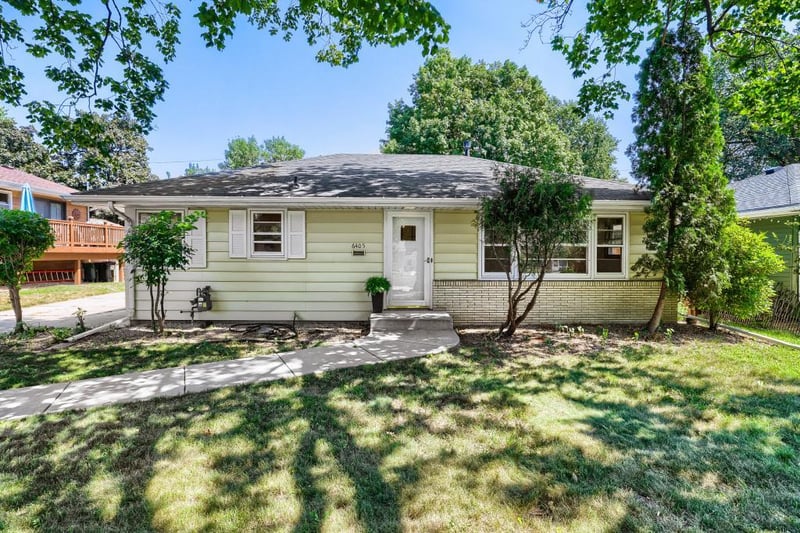 6405 Irving Ave S, Richfield, MN 55423