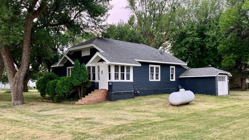 112 Cass St E, Dumont, MN 56236