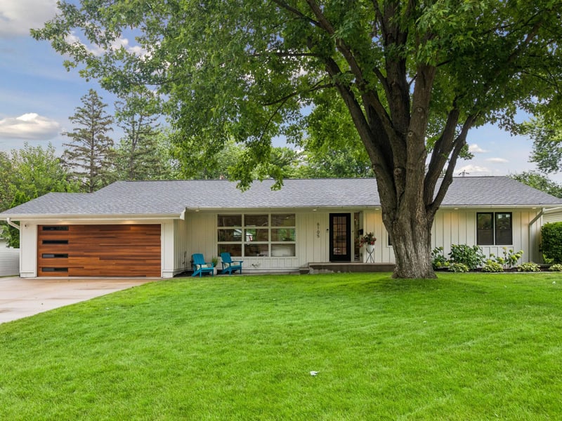 6105 Parnell Ave, Edina, MN 55424