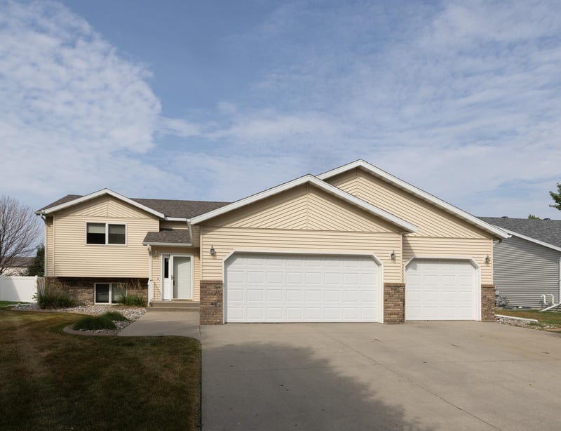 3609 Westmoor Blvd, Moorhead, MN 56560