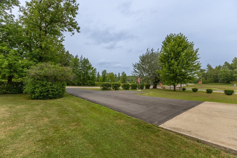 178 Cedar St, Gonvick, MN 56644