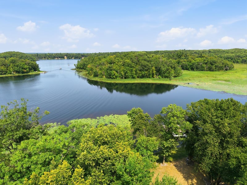 30802 Rock Hill Dr, Cushing, MN 56443