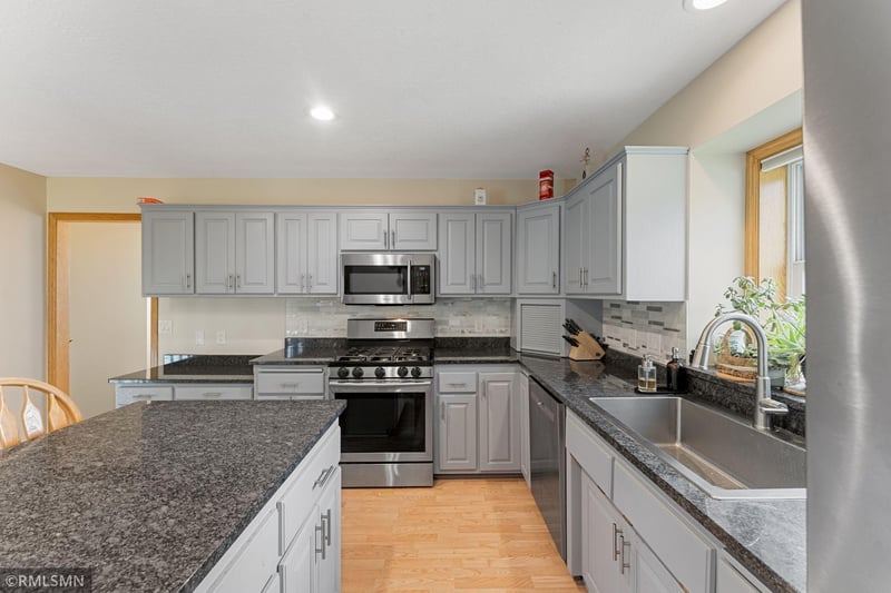 120 Indian Hills Ln, Circle Pines, MN 55014