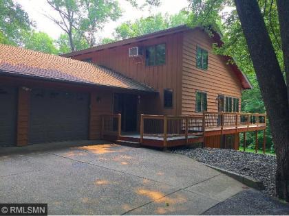29414 Kiwi Ct, Saint Joseph, MN 56374