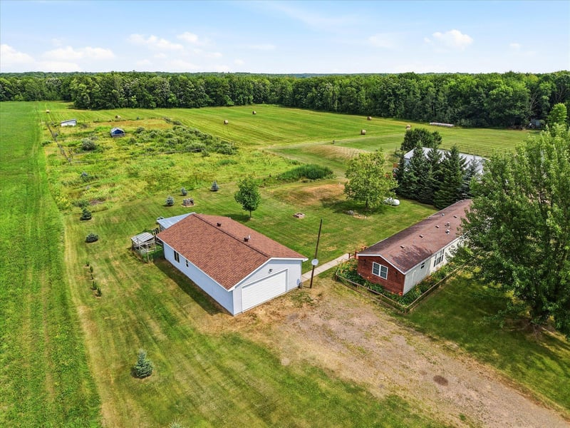 9528 Quail Rd, Onamia, MN 56359