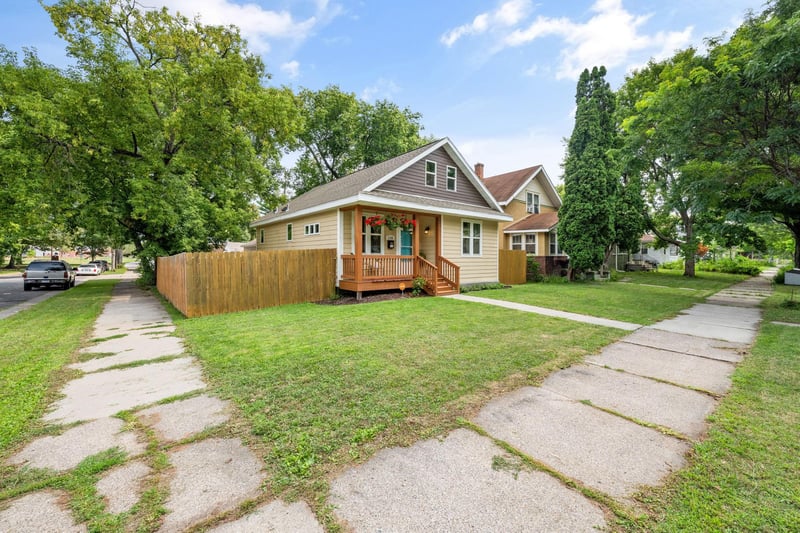 1730 Newton Ave N, Minneapolis, MN 55411