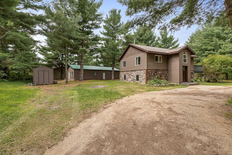 33181 Hickory Ln, Motley, MN 56466