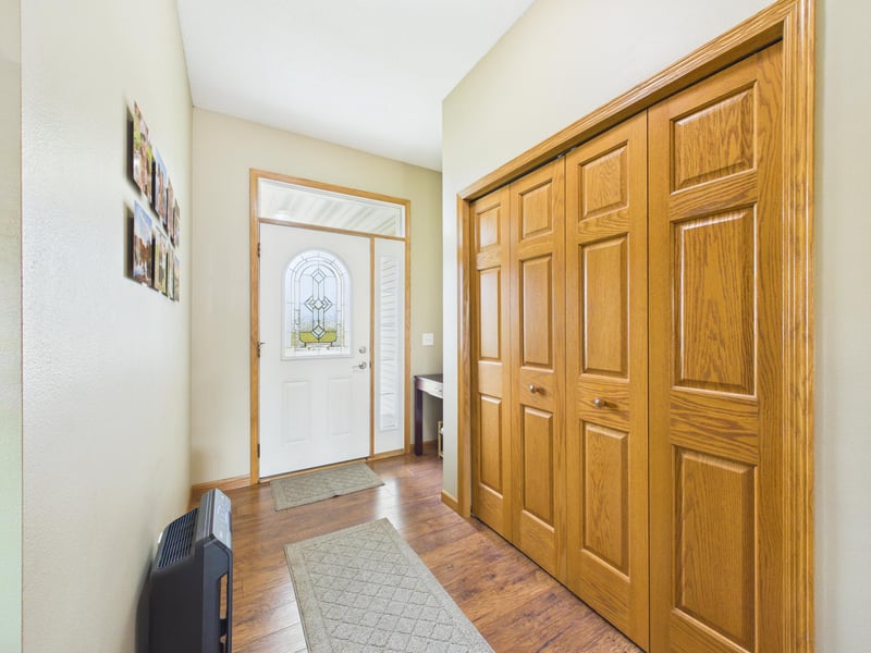 4728 4th Street Loop NE, Saint Cloud, MN 56304
