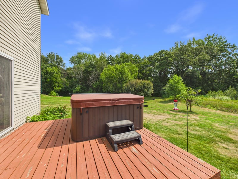 4728 4th Street Loop NE, Saint Cloud, MN 56304