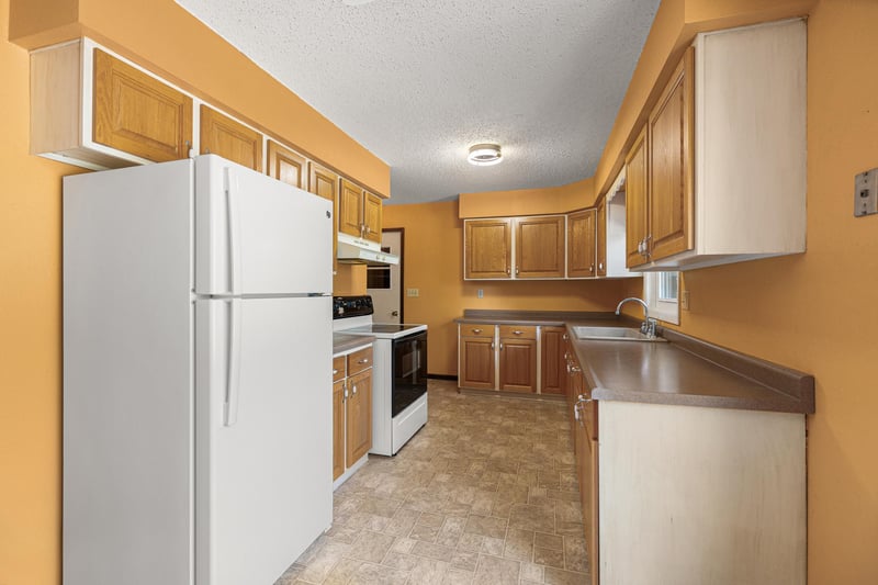 14618 Smith Ave, Little Falls, MN 56345