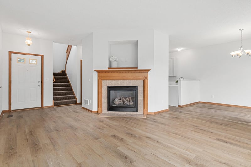 16913 90th Ct N, Maple Grove, MN 55311