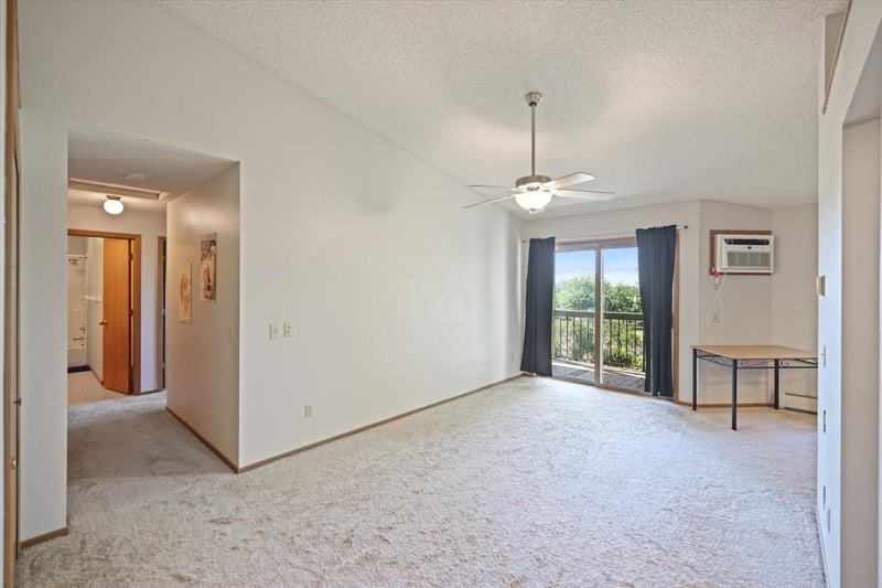 14831 Endicott Way #316, Apple Valley, MN 55124