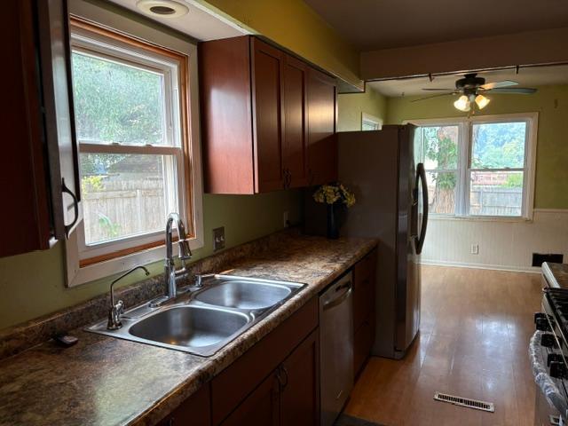 821 Howard St N, Saint Paul, MN 55119