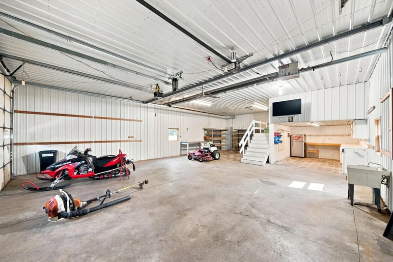 9081 13th St NE, Saint Michael, MN 55376