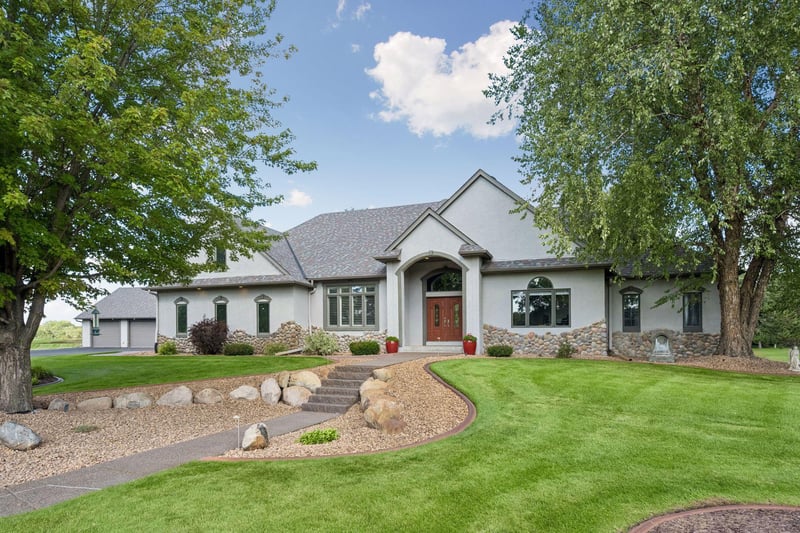 16220 Turnberry Turn NW, Ramsey, MN 55303
