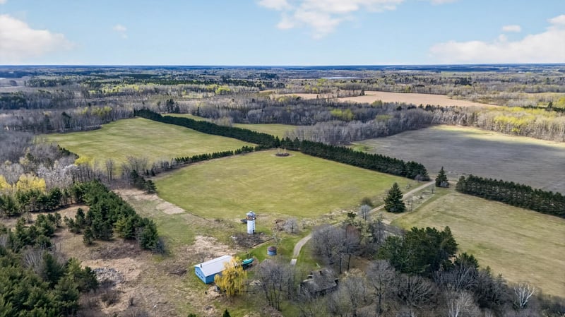 29224 Hawk Nest Ln, Hinckley, MN 55037