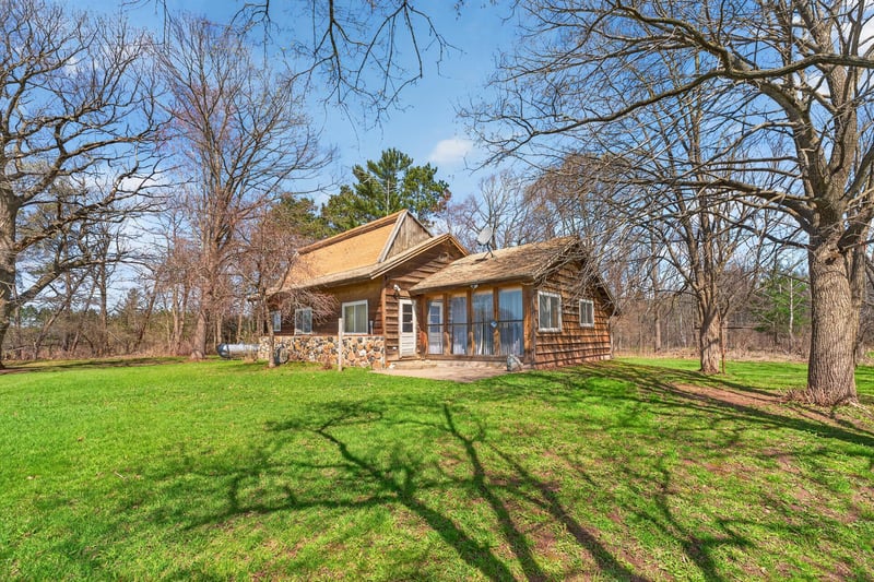 29224 Hawk Nest Ln, Hinckley, MN 55037