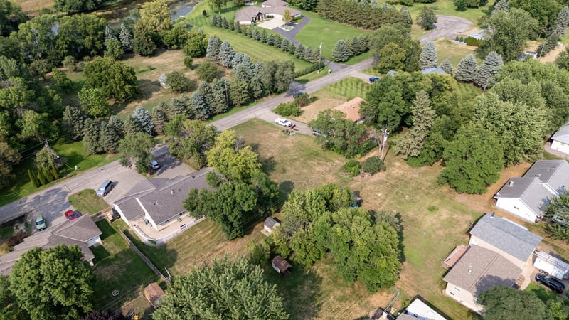 2608 1st St N, Waite Park, MN 56387