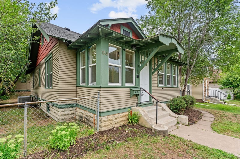 1331 Bush Ave, Saint Paul, MN 55106