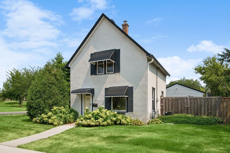 333 8th Ave N, Hopkins, MN 55343