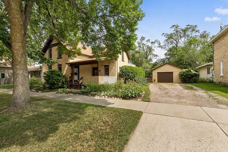 308 17th Ave N, Saint Cloud, MN 56303