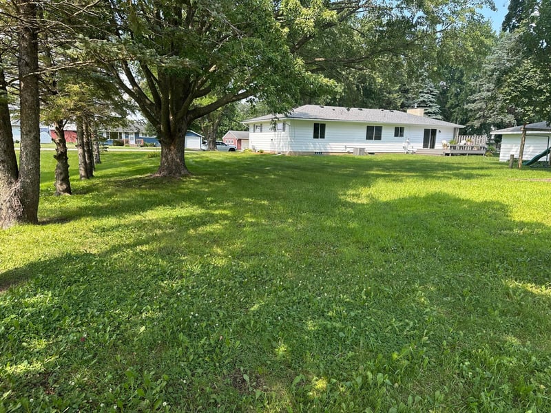 530 1st St, Fountain, MN 55935