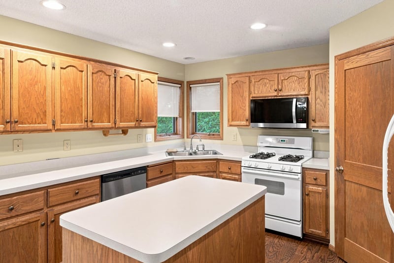 23577 Birch Cir, Rogers, MN 55374