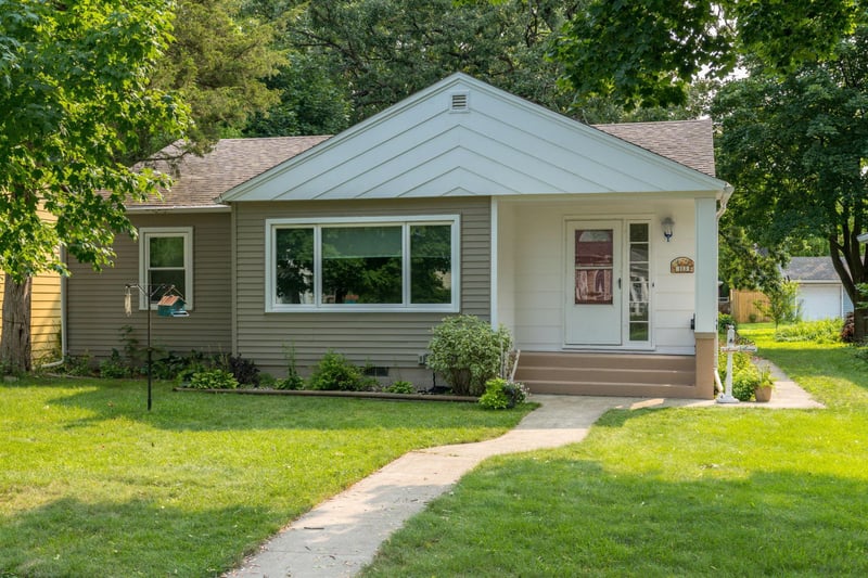 113 Hazel St, Mankato, MN 56001