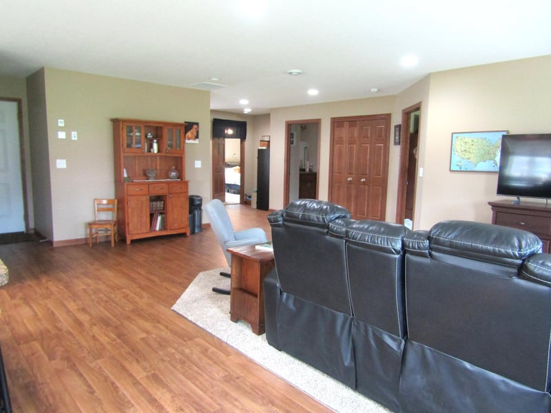 239 Mooney Cir, Granite Falls, MN 56241