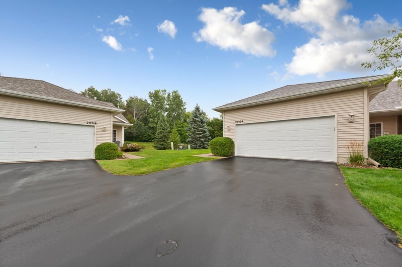 20524 Eastview Curve, Farmington, MN 55024